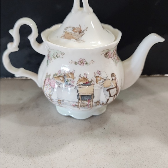 Royal Doulton Brambly Hedge tea service  miniature - Picture 7 of 9